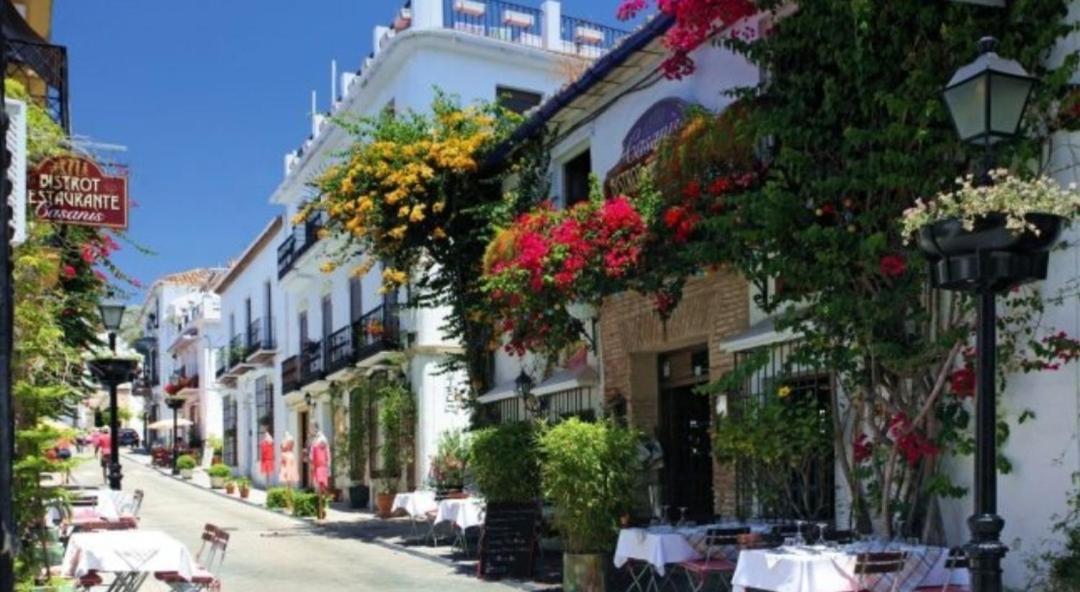 Bella Vista Lejlighed Estepona Eksteriør billede